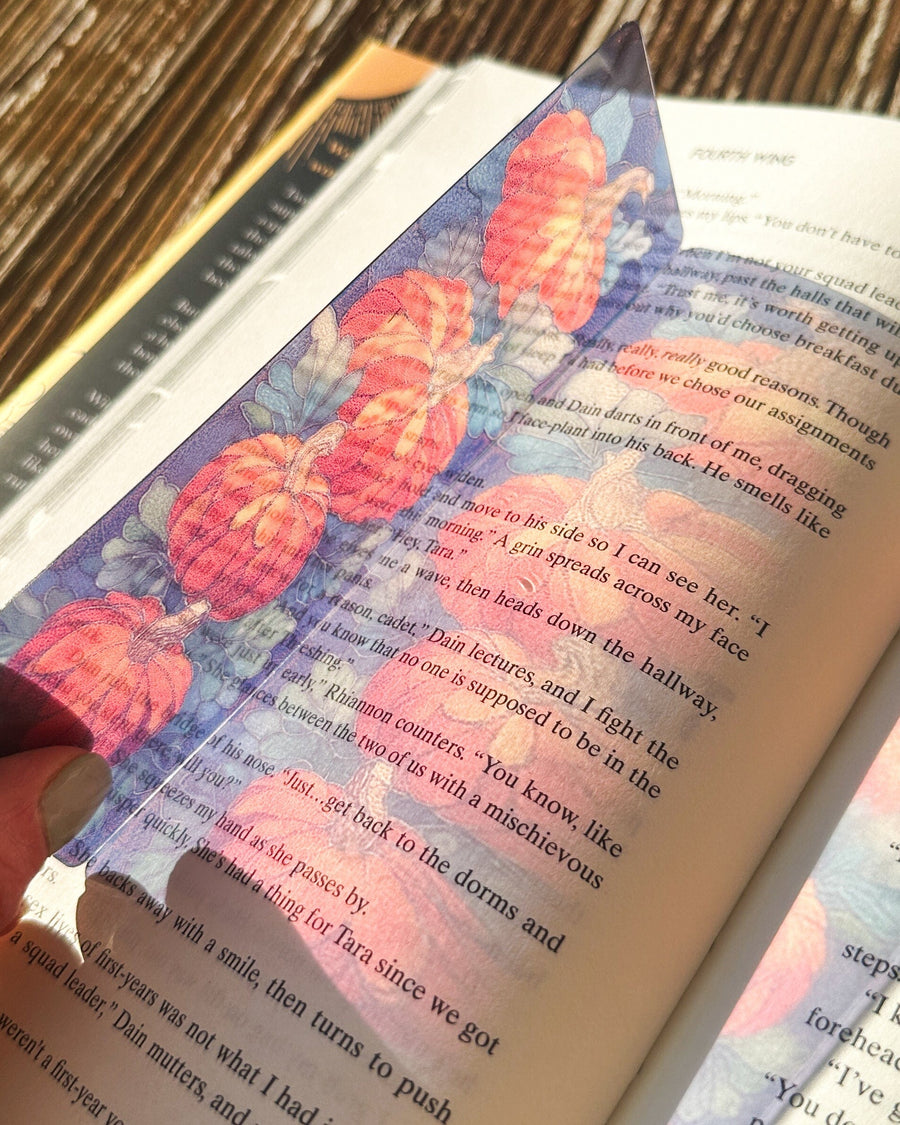 Stacked Pumpkins Transparent Bookmark – Halloween Autumn Glow