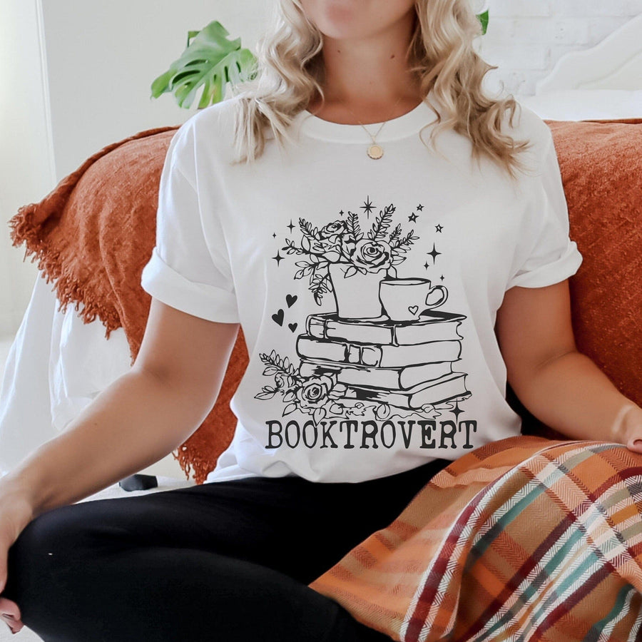 Booktrovert T-Shirt